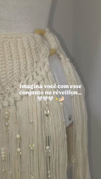 Conjunto de Crochê Marfim Boho com Franjas e Pérolas